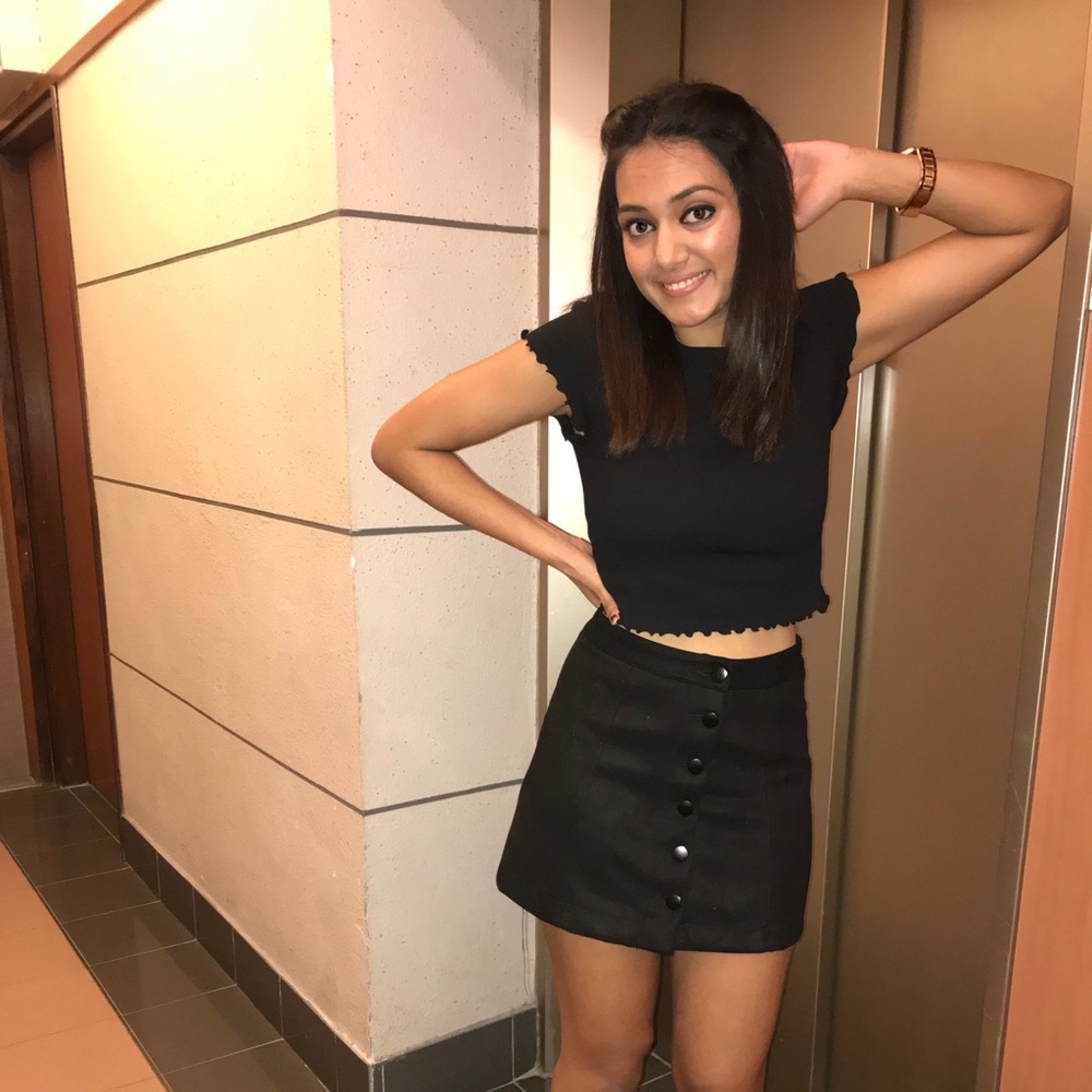 Mini black skirt